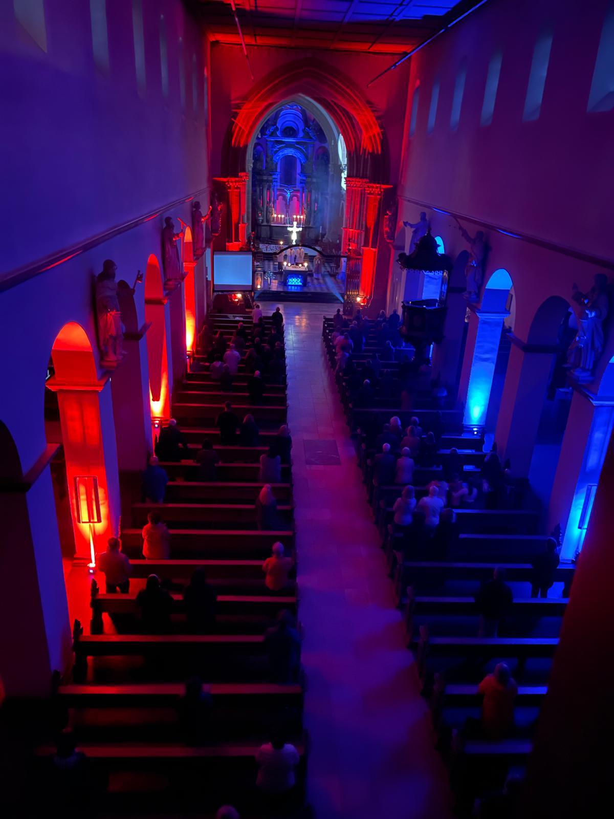 Gebet, das verbindet – Livestream „Jesus begegnen“ und die Bewegung „Deutschland betet Rosenkranz“